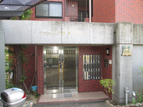 エントランス(外観)