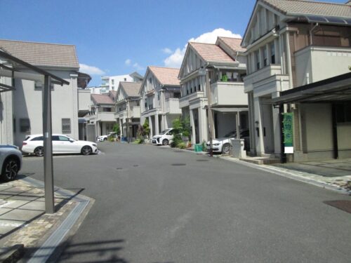 前面道路（北）・街並み(周辺)